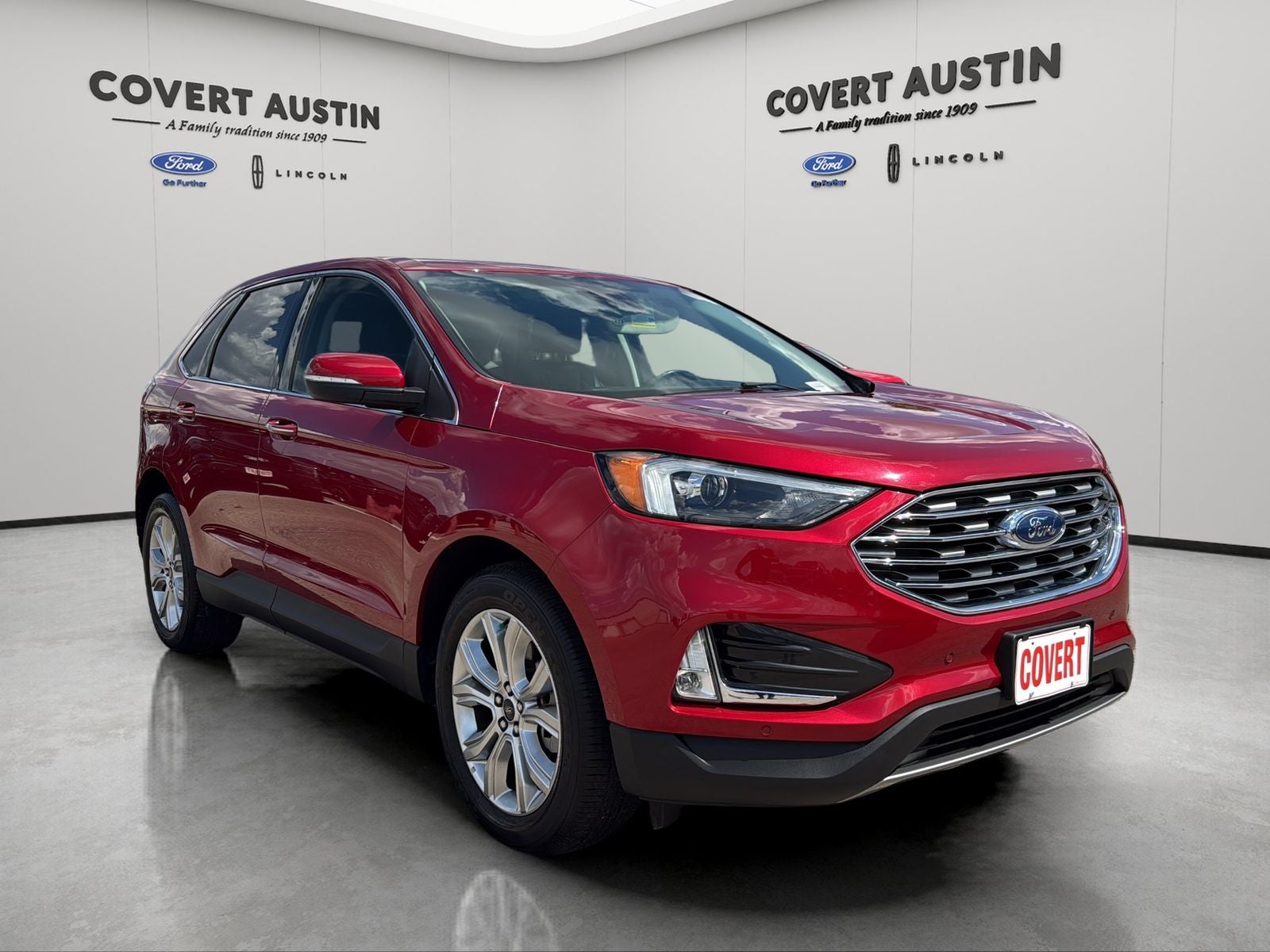 2023 Ford Edge Titanium
