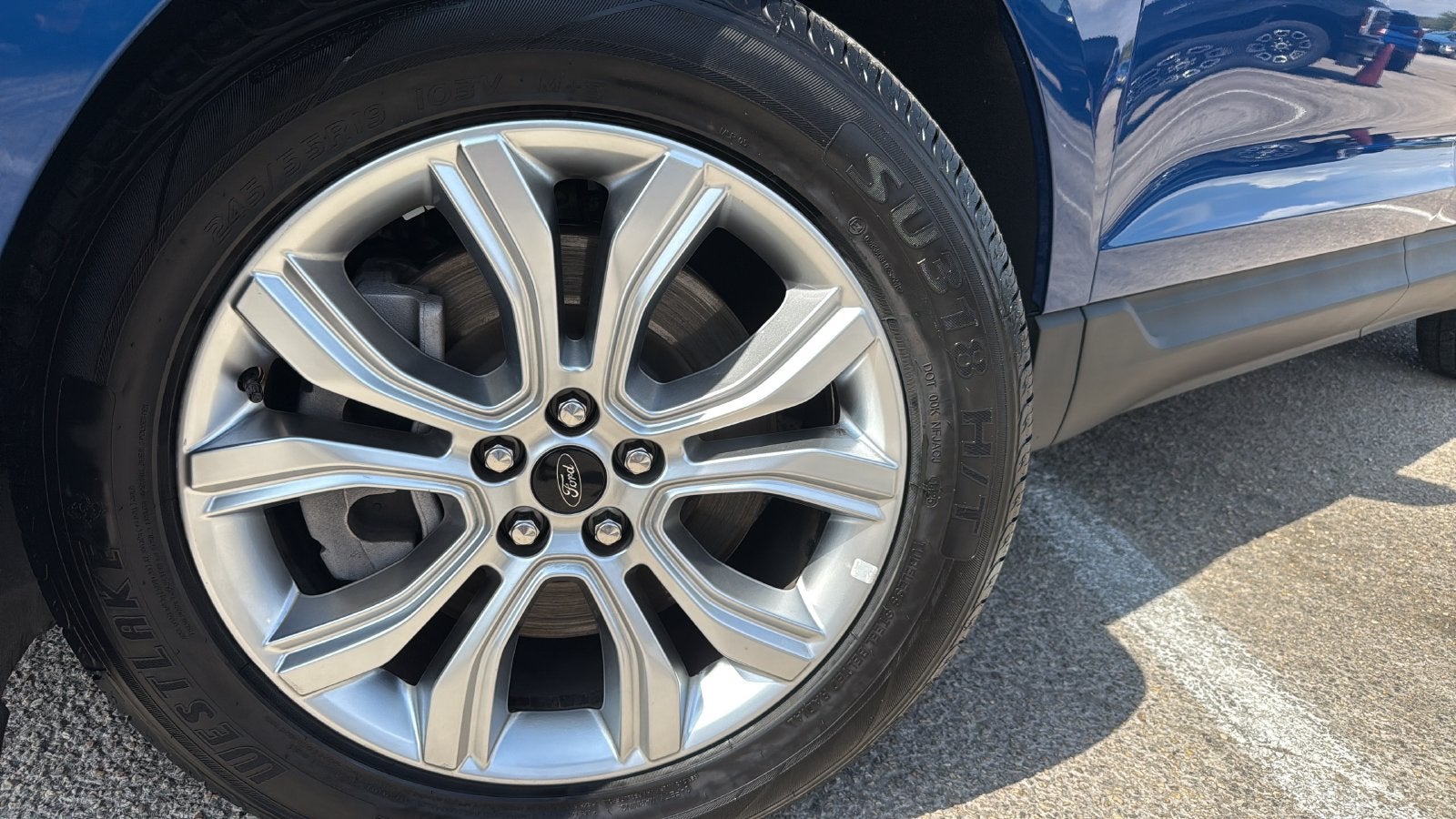 2024 Ford Edge Titanium
