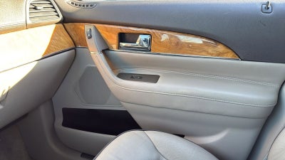 2015 Lincoln MKX Base