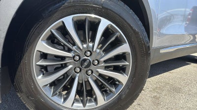 2022 Lincoln Nautilus Standard