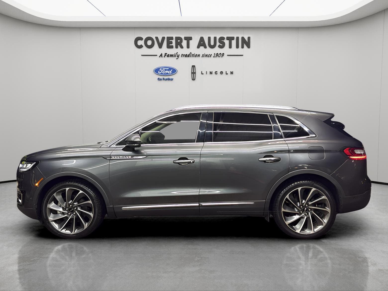 2020 Lincoln Nautilus Reserve