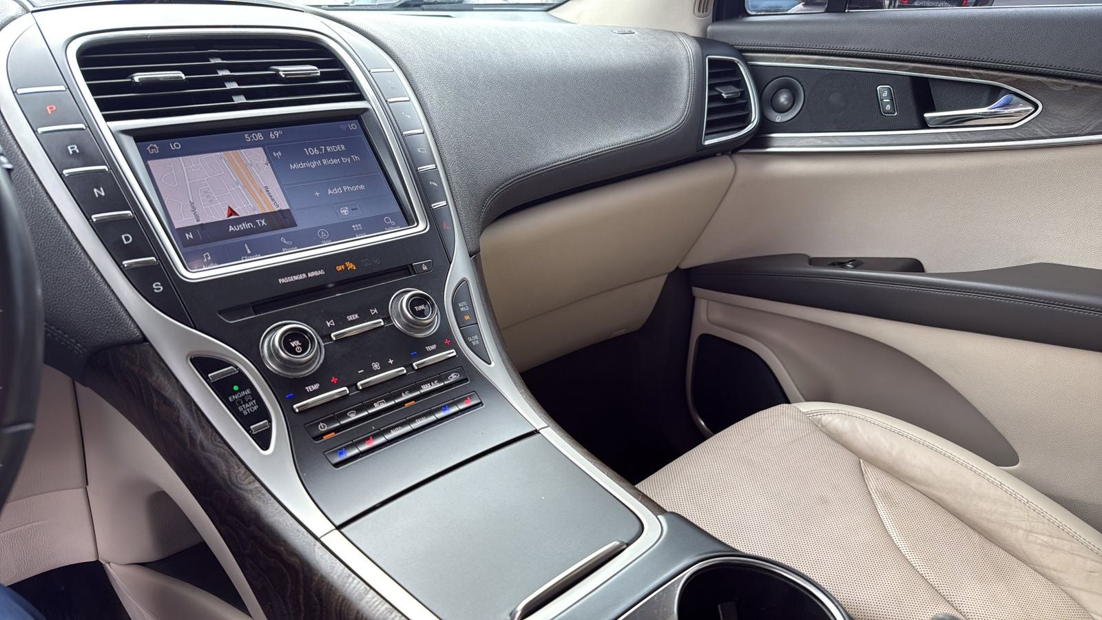 2019 Lincoln Nautilus Reserve