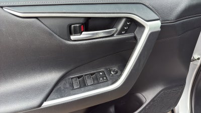 2020 Toyota RAV4 Limited