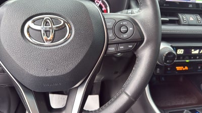 2020 Toyota RAV4 Limited