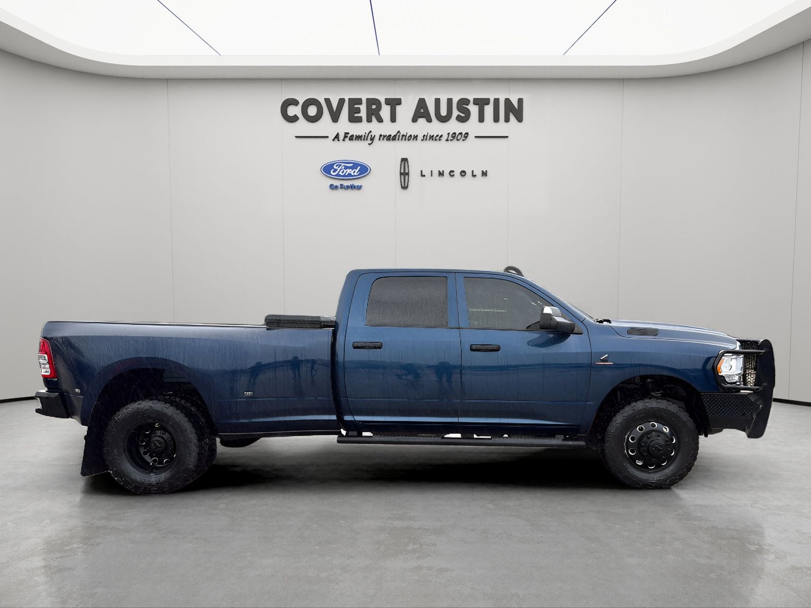 2022 RAM 3500 Tradesman