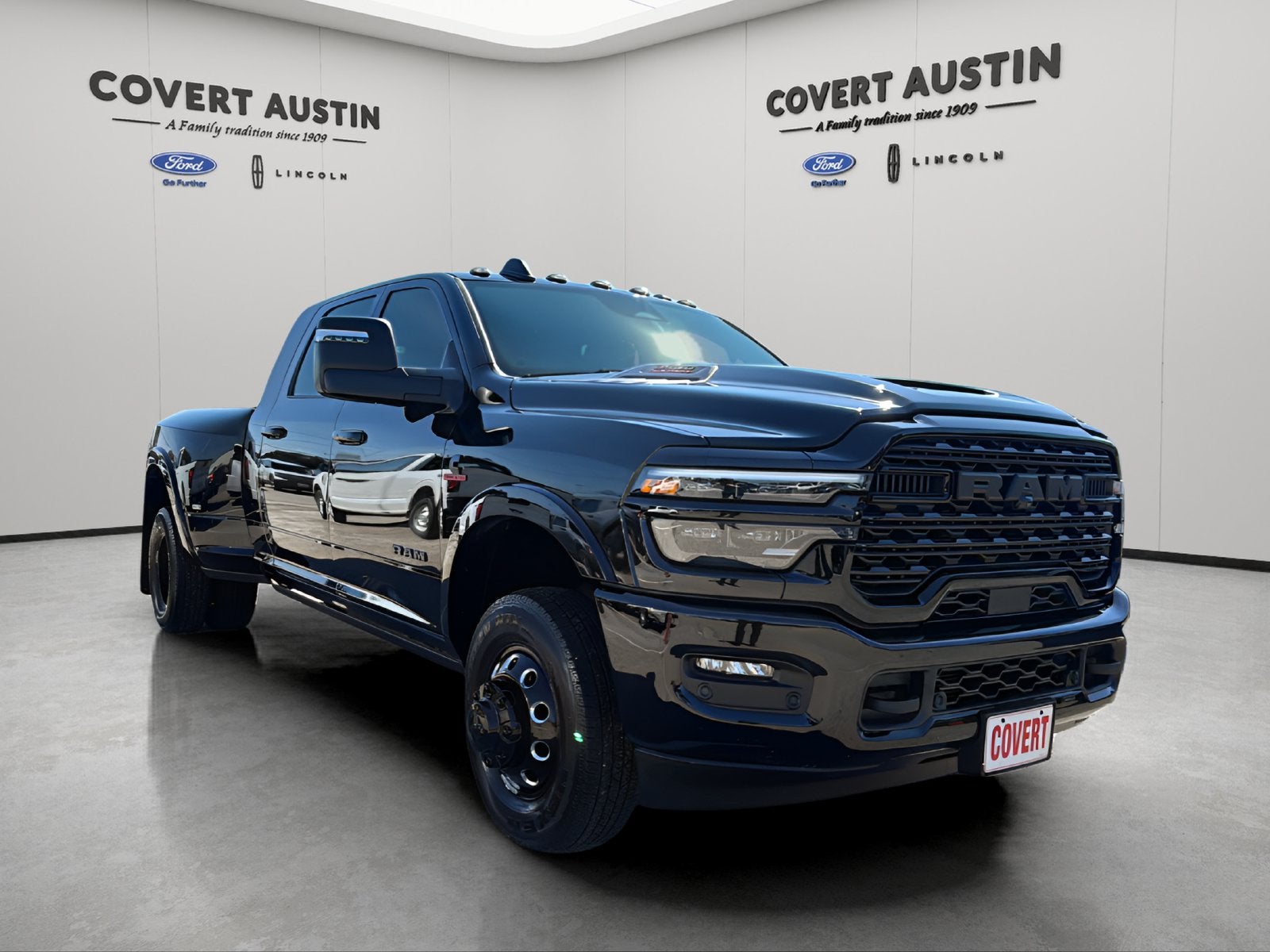 2026 RAM 3500 Limited