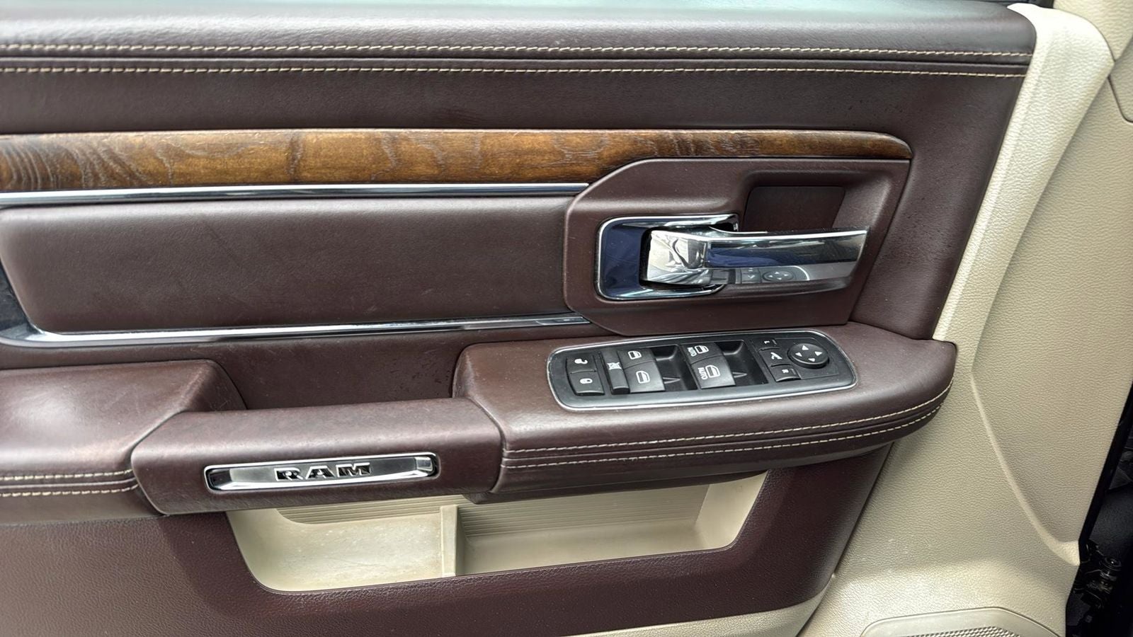 2016 RAM 2500 Laramie Longhorn