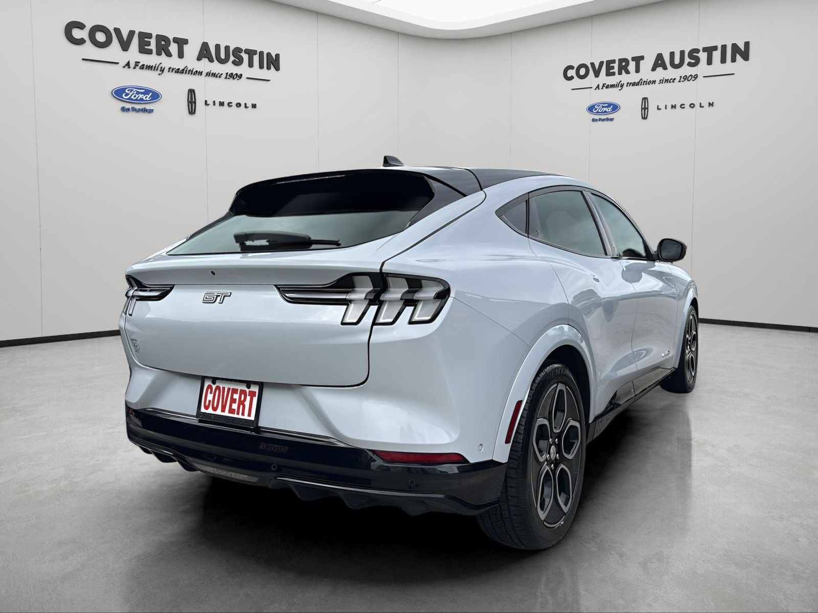 2022 Ford Mustang Mach-E GT