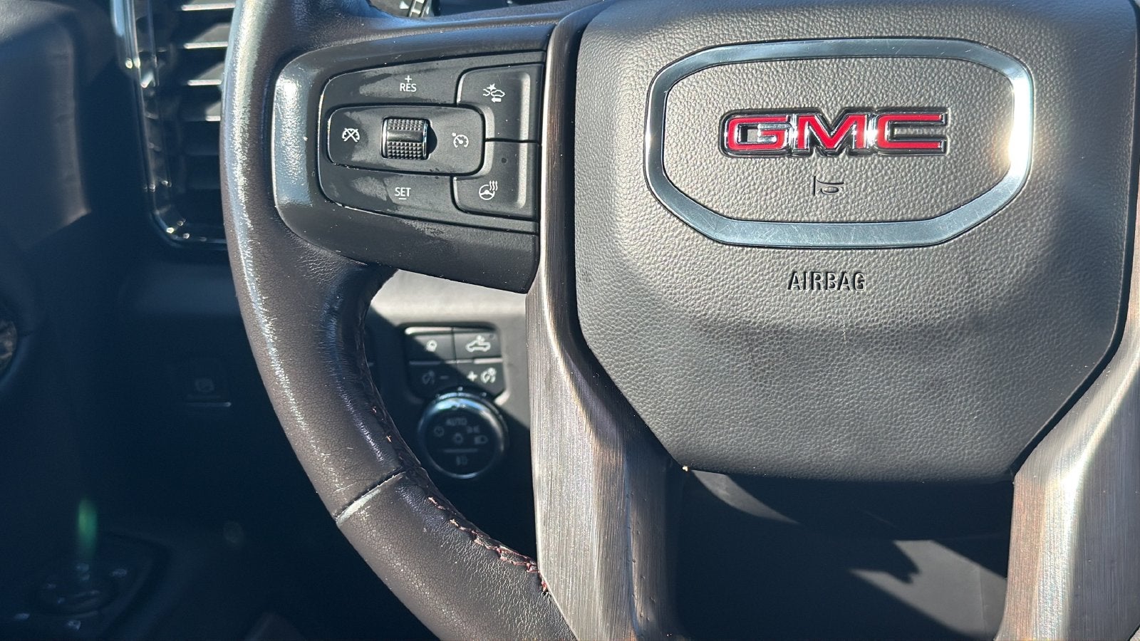2023 GMC Sierra 1500 AT4X
