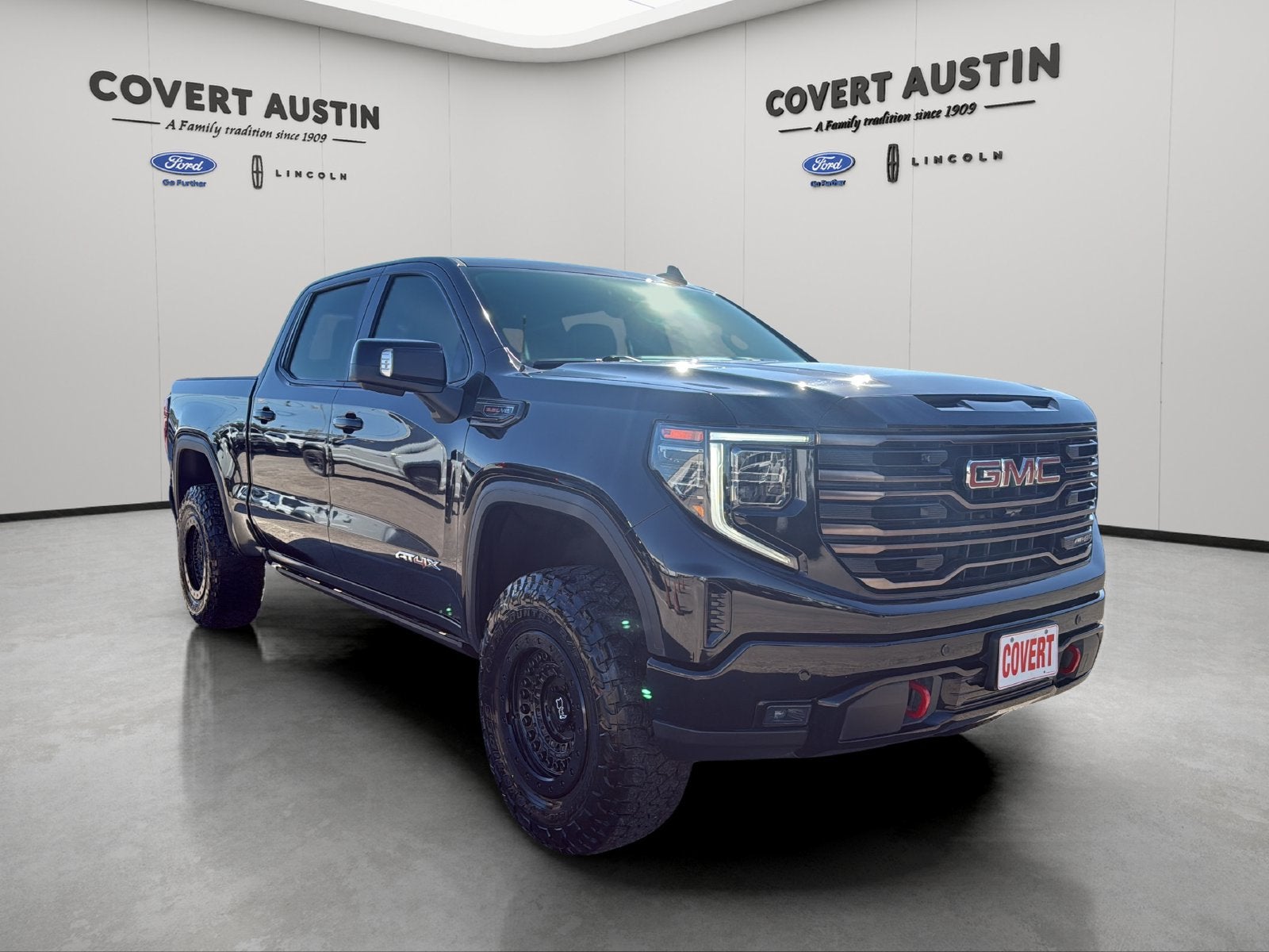 2023 GMC Sierra 1500 AT4X
