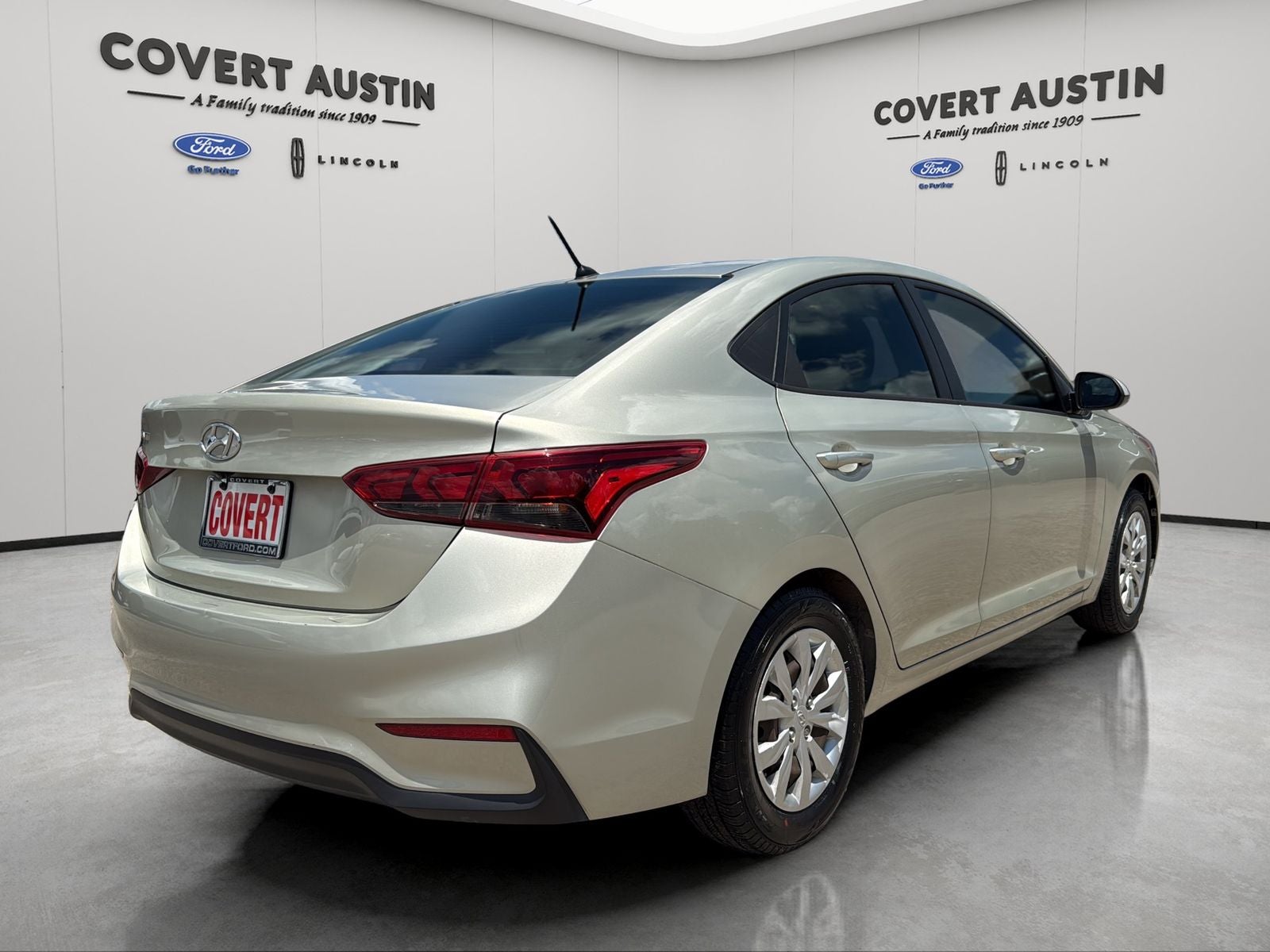 2020 Hyundai Accent SE