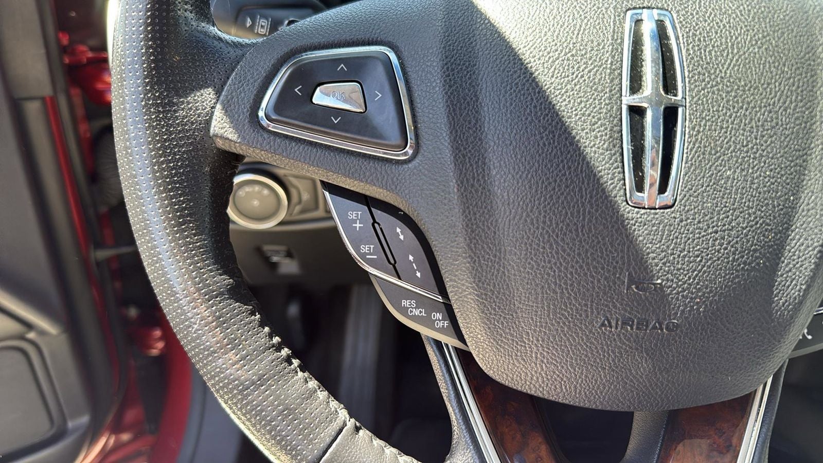 2014 Lincoln MKZ Base