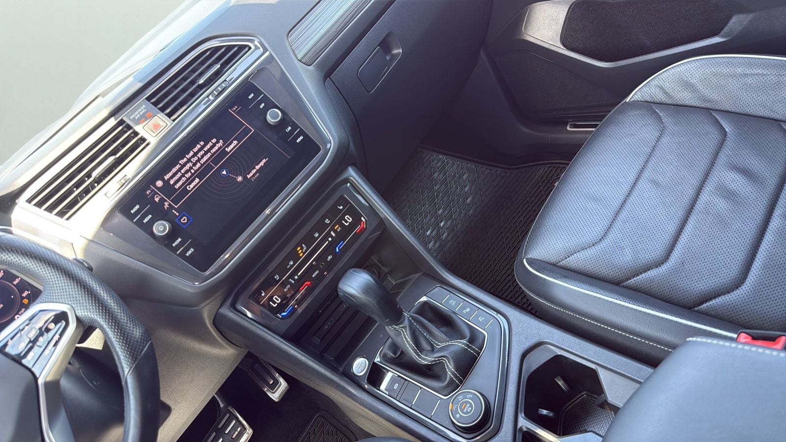 2024 Volkswagen Tiguan 2.0T SEL R-Line