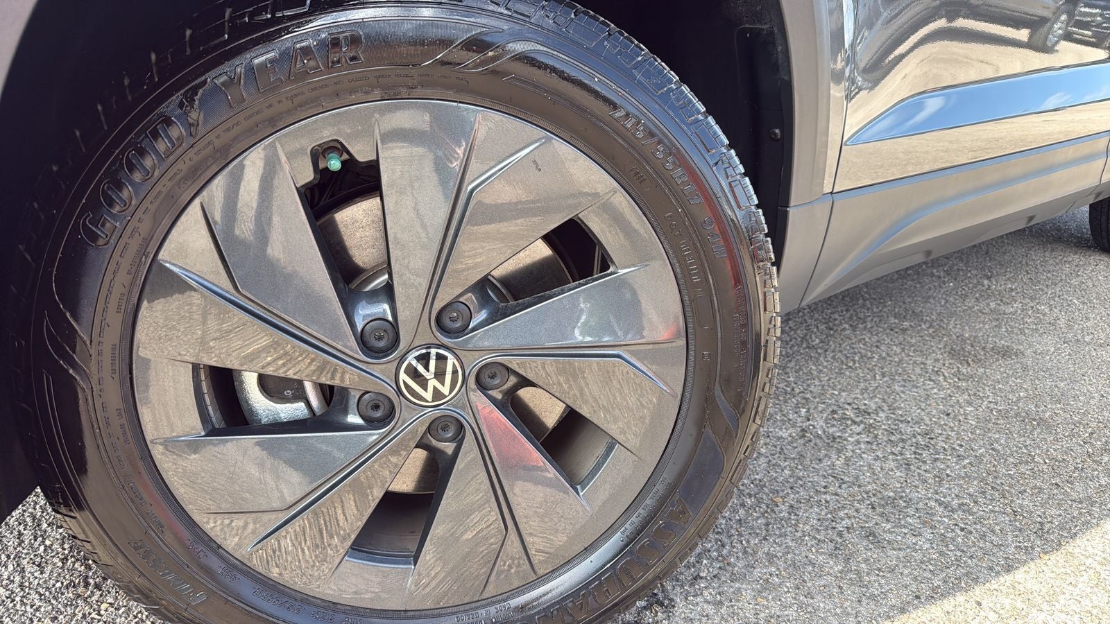 2025 Volkswagen Taos 1.5T S