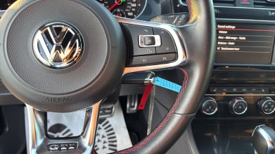 2017 Volkswagen Golf GTI S