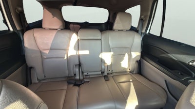 2016 Honda Pilot EX-L w/Rear Entertainment System