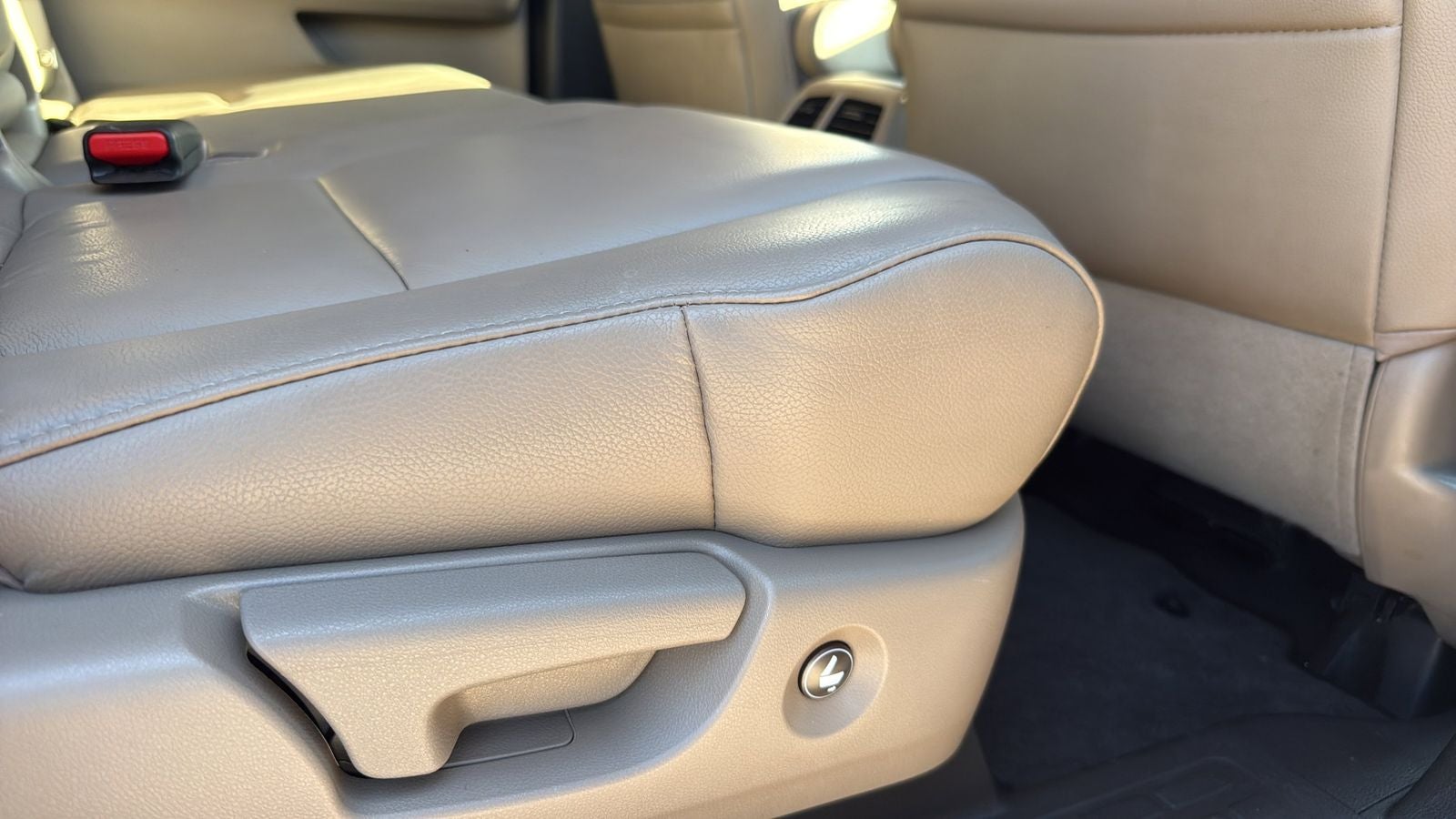 2016 Honda Pilot EX-L w/Rear Entertainment System