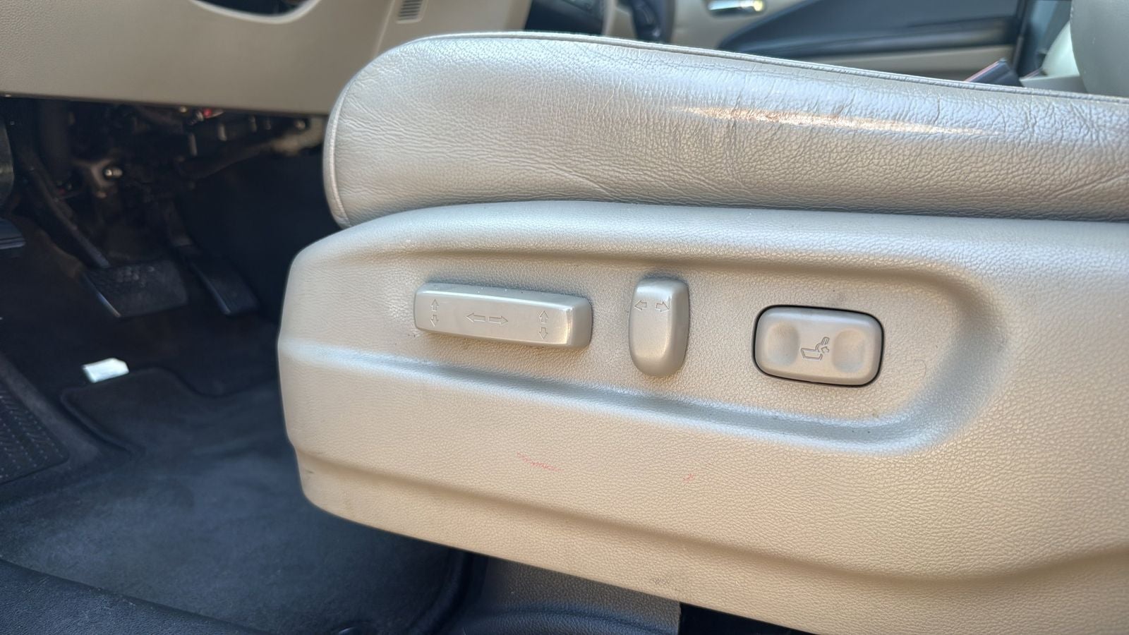 2016 Honda Pilot EX-L w/Rear Entertainment System