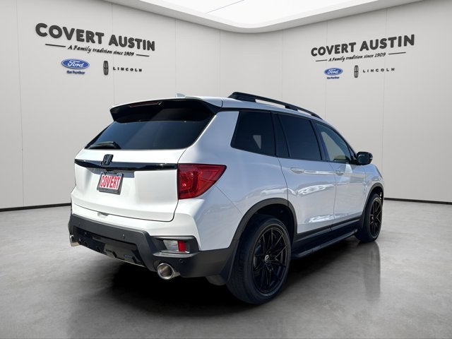 2023 Honda Passport Elite