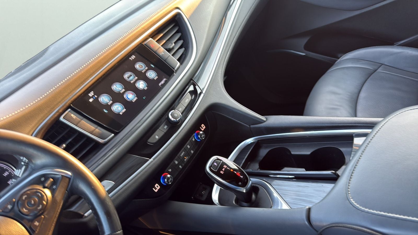 2019 Buick Enclave Essence
