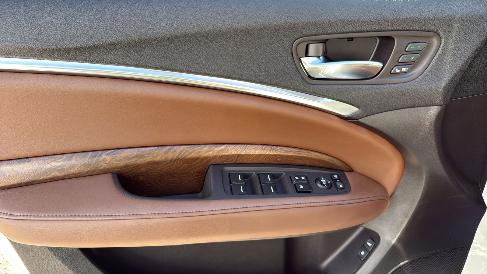 2018 Acura MDX 3.5L w/Advance Package