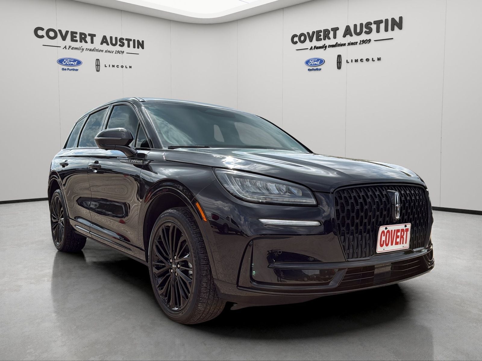 2023 Lincoln Corsair Standard
