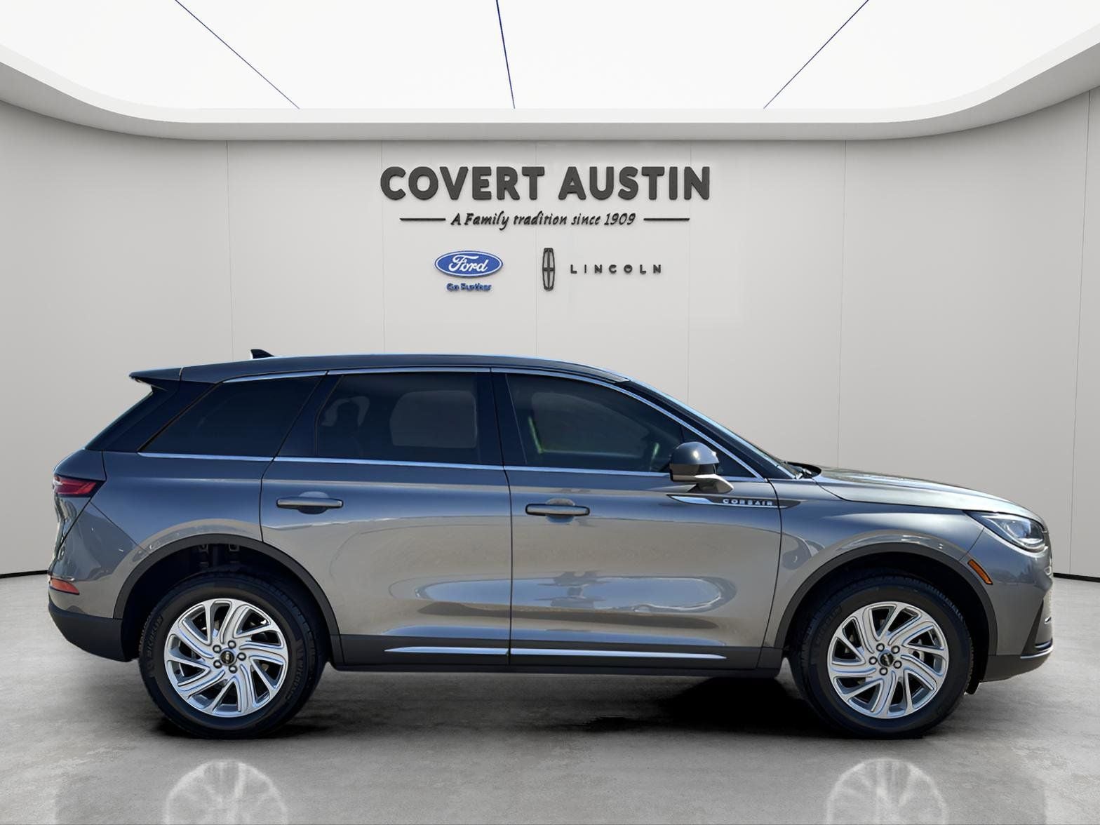 2024 Lincoln Corsair Premiere