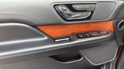 2019 Lincoln Navigator Select