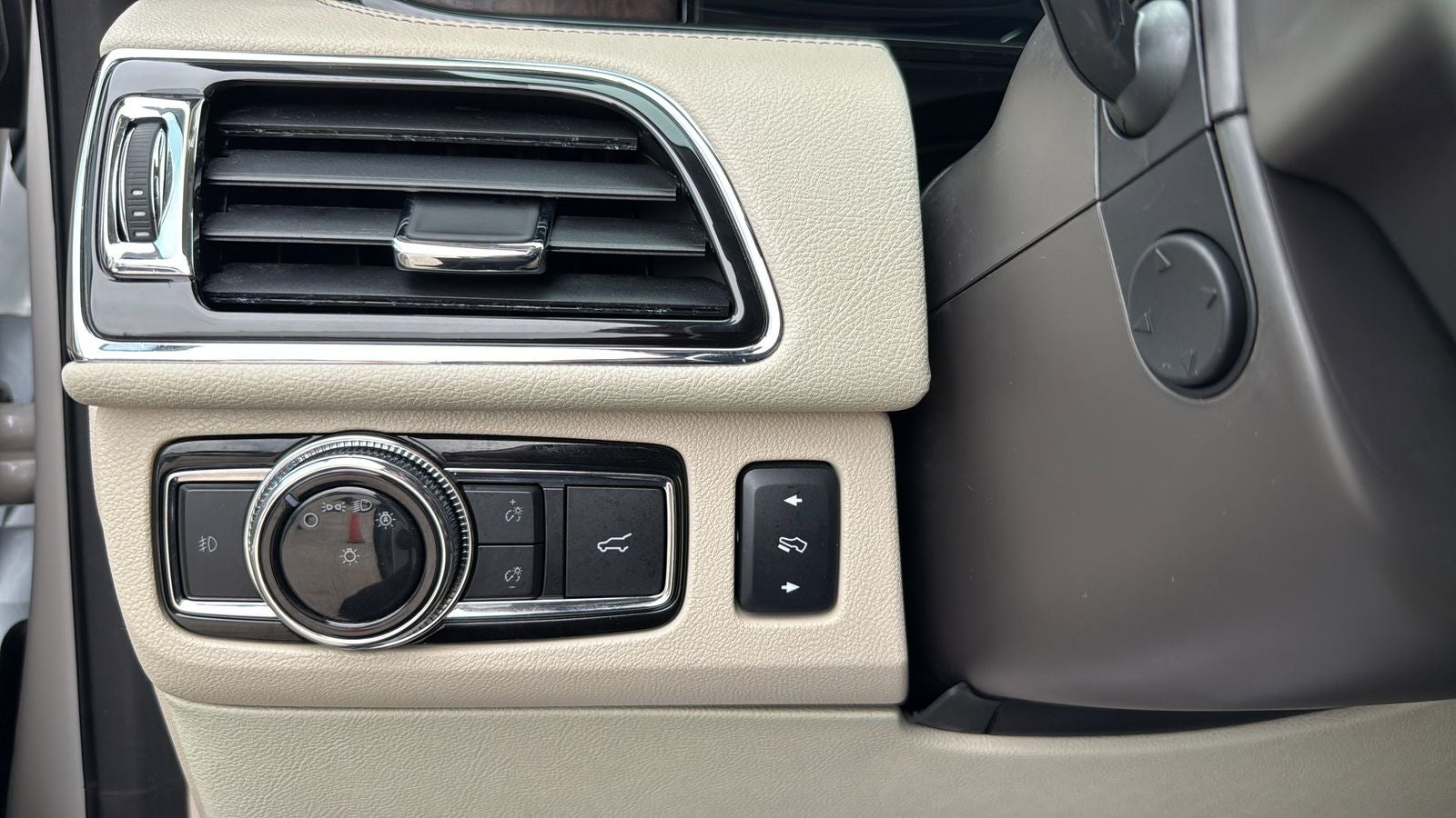 2018 Lincoln Navigator Select