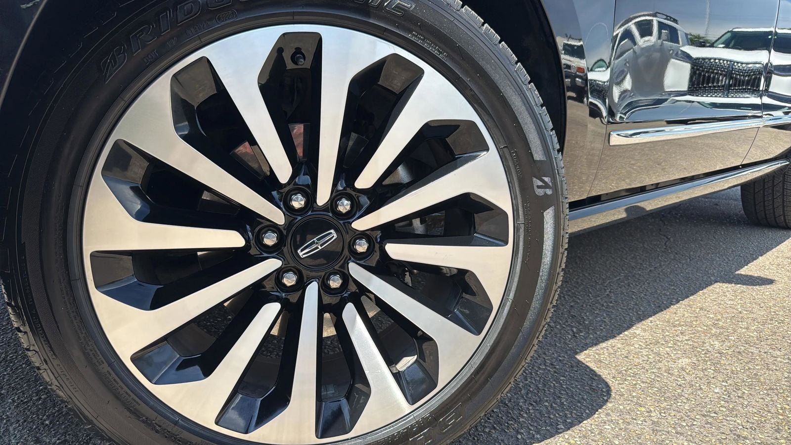 2024 Lincoln Navigator Reserve