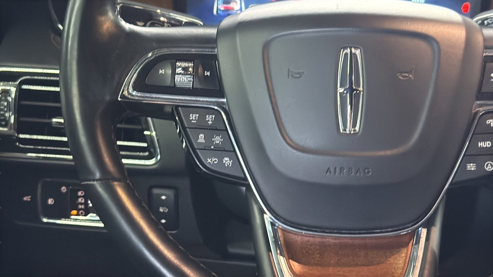 2022 Lincoln Navigator Black Label