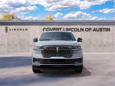 2027 Lincoln Navigator Premiere