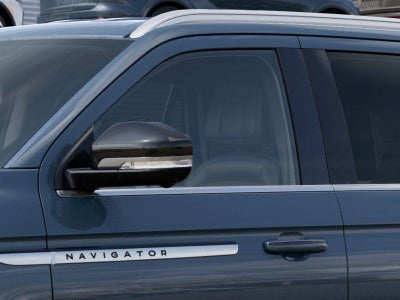 2027 Lincoln Navigator Premiere