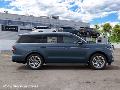 2027 Lincoln Navigator Premiere