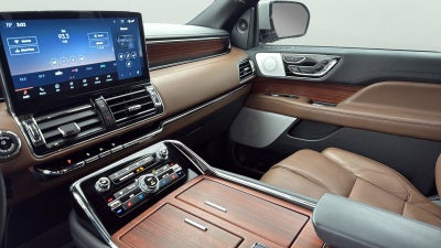 2024 Lincoln Navigator L Reserve