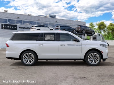 2027 Lincoln Navigator L Reserve