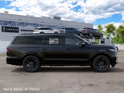 2027 Lincoln Navigator L Reserve