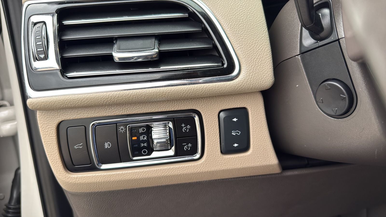 2023 Lincoln Navigator L Reserve
