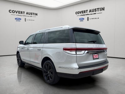 2023 Lincoln Navigator L Reserve