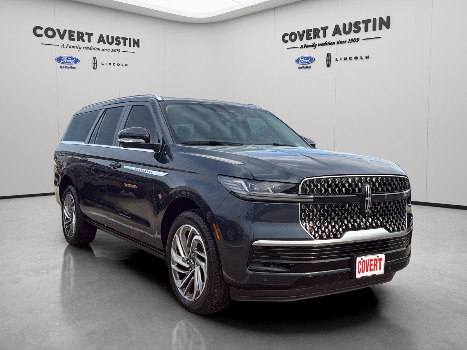 2026 Lincoln Navigator L Reserve