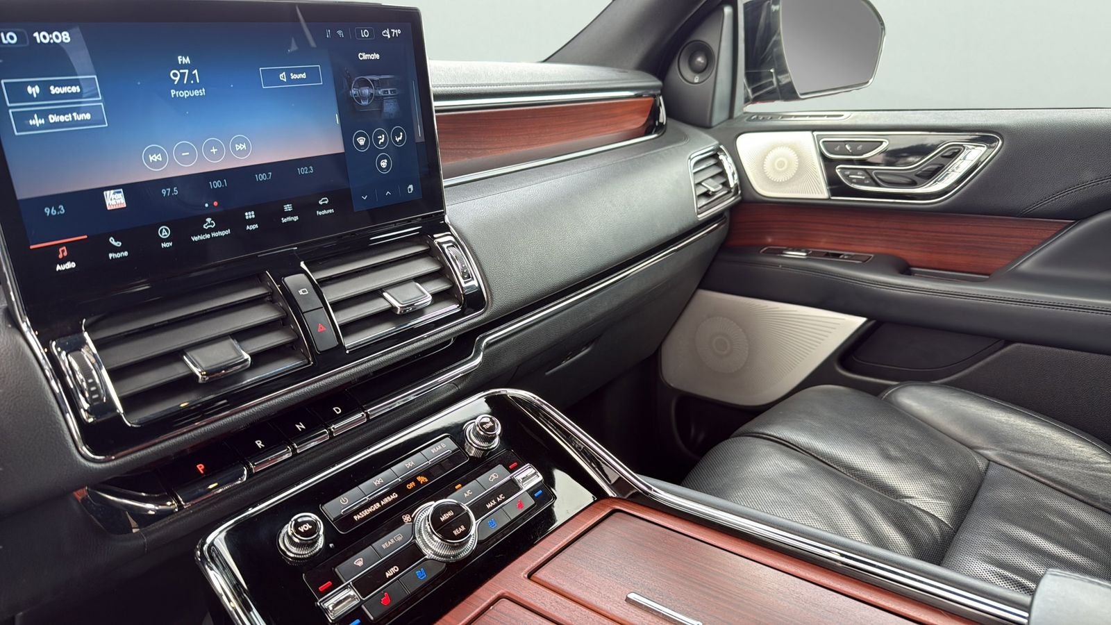 2022 Lincoln Navigator L Reserve