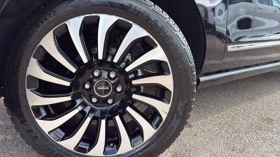 2022 Lincoln Navigator L Reserve