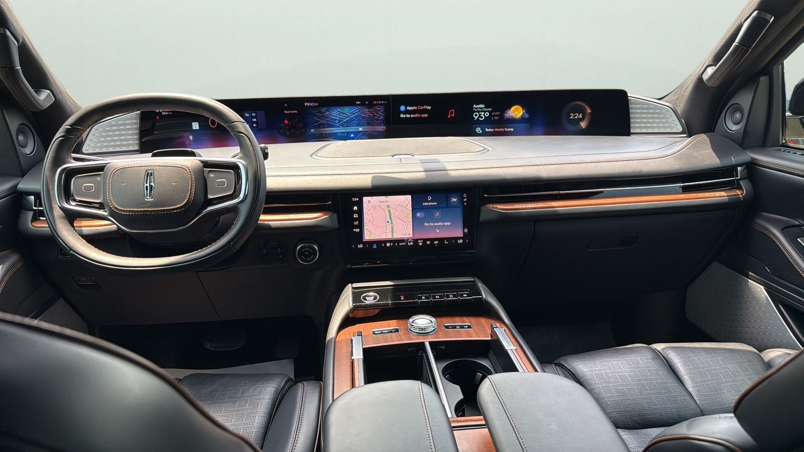 2025 Lincoln Navigator L Black Label
