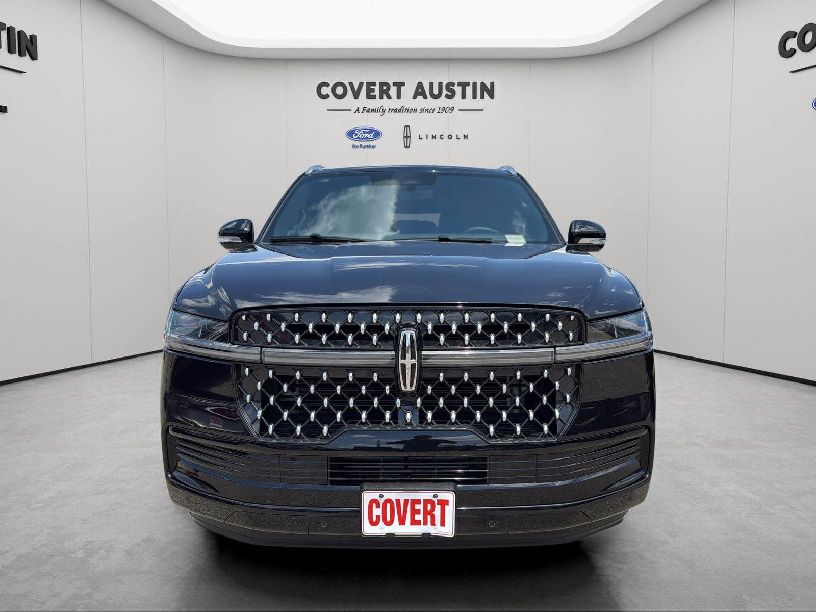 2025 Lincoln Navigator L Black Label