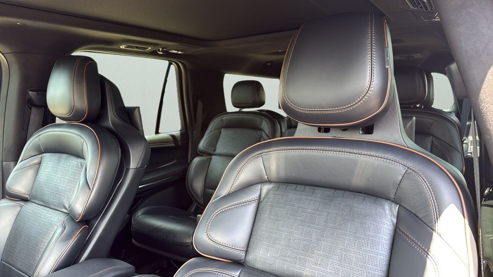 2025 Lincoln Navigator L Black Label