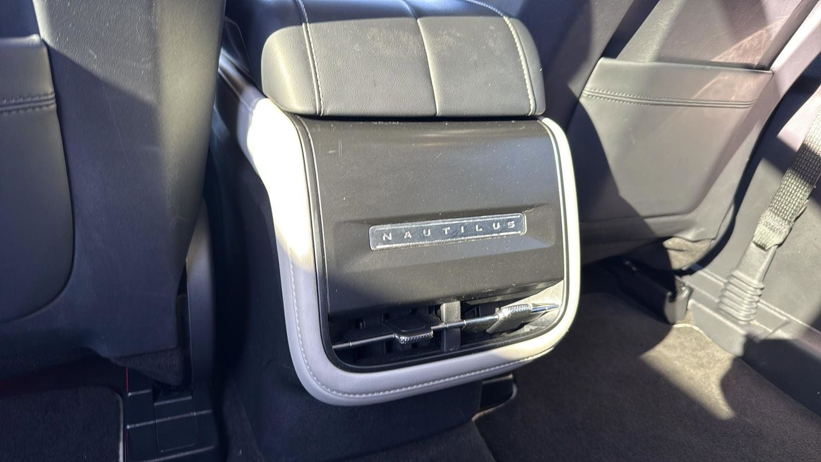 2024 Lincoln Nautilus Reserve