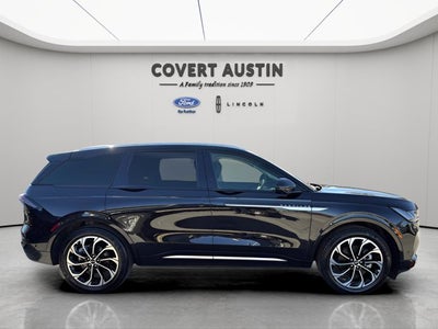 2024 Lincoln Nautilus Reserve