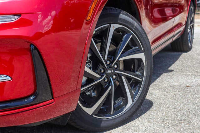 2024 Lincoln Corsair Plug-In Hybrid Grand Touring