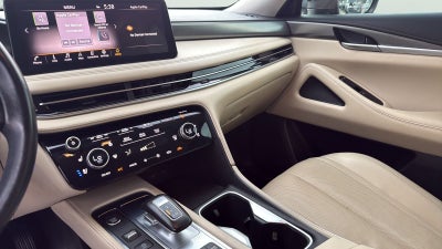 2022 INFINITI QX60 LUXE