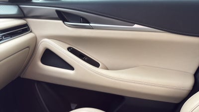 2022 INFINITI QX60 LUXE